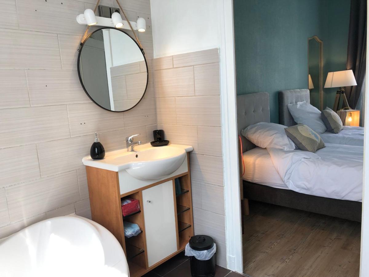 Cote Chateau - Grand Appartement Au Coeur De 블루아 외부 사진