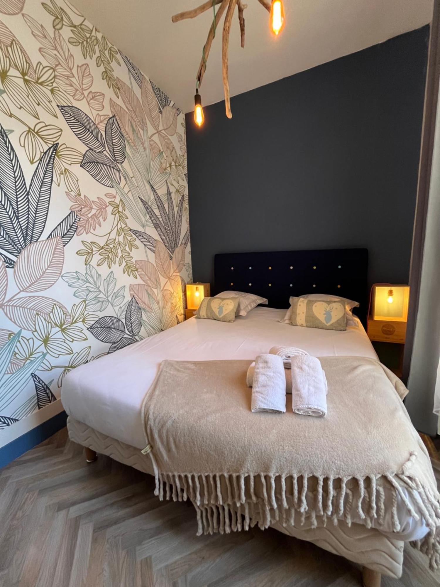 Cote Chateau - Grand Appartement Au Coeur De 블루아 외부 사진