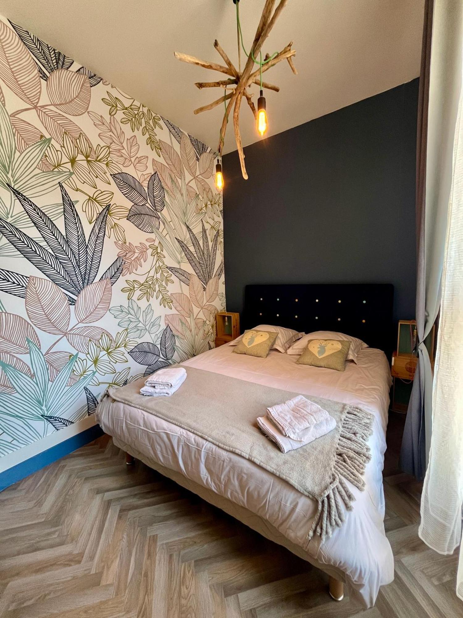 Cote Chateau - Grand Appartement Au Coeur De 블루아 외부 사진